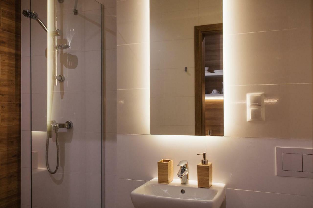 Apartamenty Szaron 250 M Do Kortow Tenisowych I Bulwarow Wislanych - Dream Apart Ustroń Esterno foto